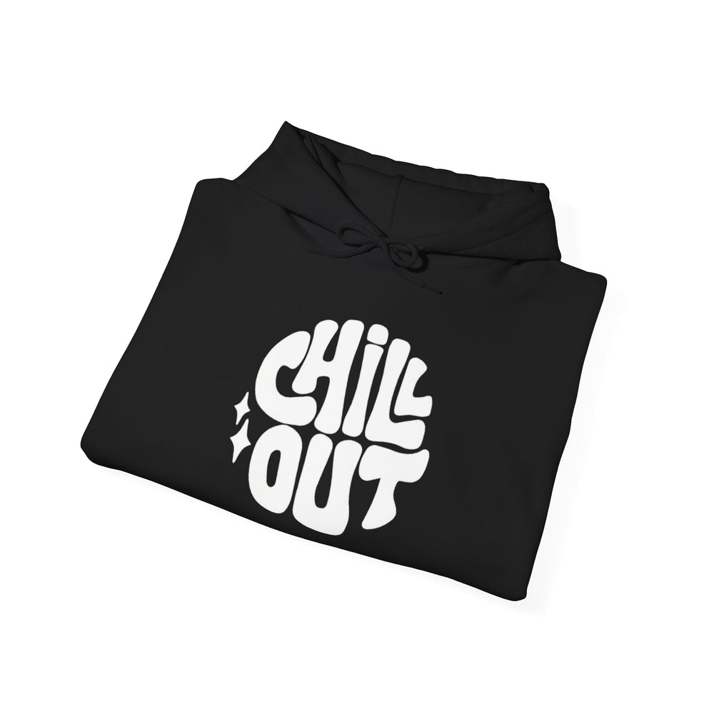 Gildan 18500 | Unisex "Chill Out" Retro Graphic Hoodie – Bold Puff Lettering Pullover – Premium Soft Fleece Streetwear