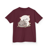 Kids Peach & Goma Funny T-Shirt – Youth Mochi Peach Cat Graphic Tee – Cute Mocha & Milk Lovers Shirt for Boys & Girls – Funny Cartoon Couple Youth Top