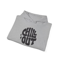 Gildan 18500 | Unisex "Chill Out" Retro Graphic Hoodie – Bold Puff Lettering Pullover – Premium Soft Fleece Streetwear