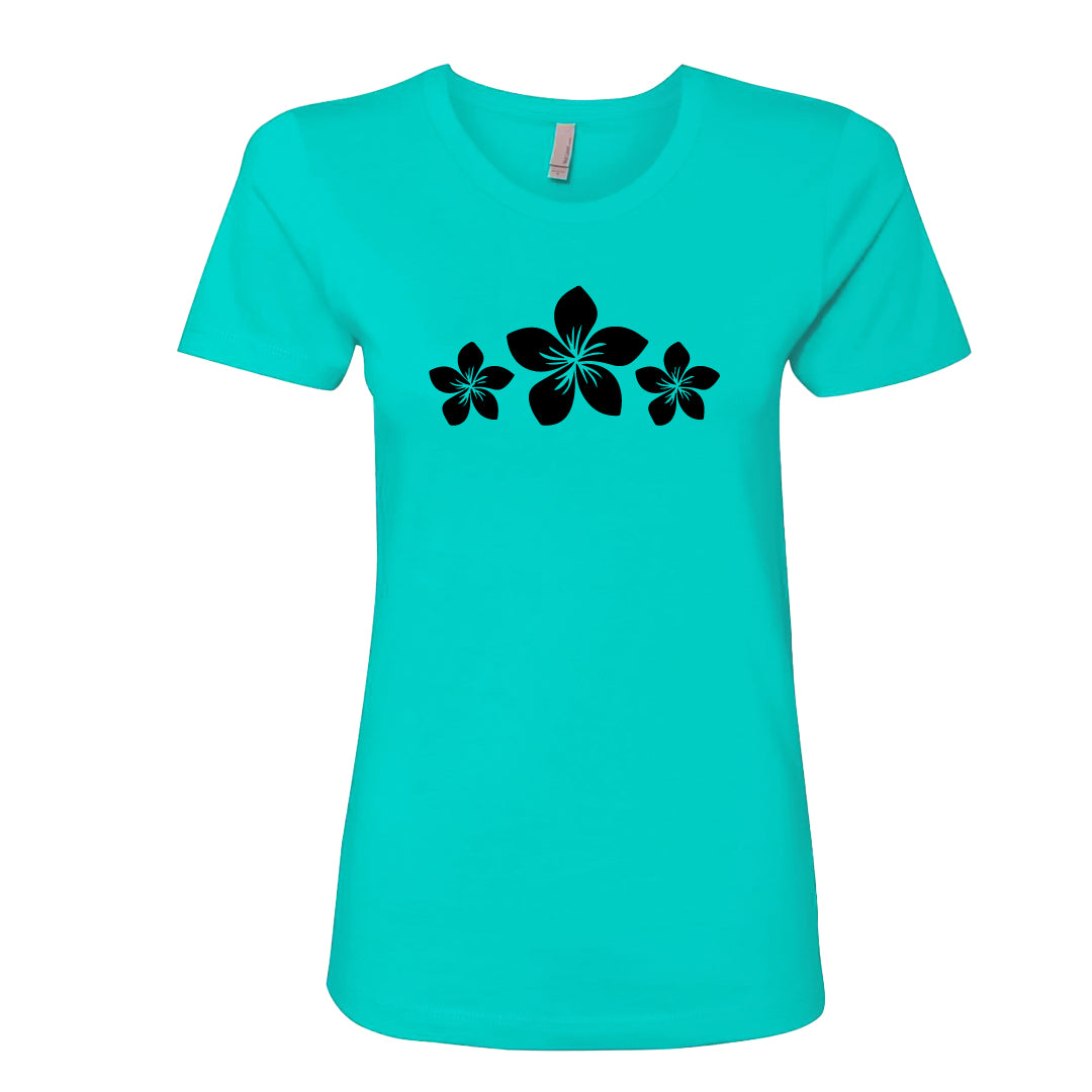 CHIC Plumeria Flower Women's T-Shirt – Soft & Flattering Tropical Tee