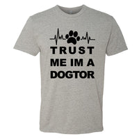 HUMOROUS "Trust Me I'm a Dogtor" Men's T-Shirt – Witty Dog Lover Tee