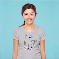 Women’s Cartoon Ghost T-Shirt – Spooky Cute Graphic Tee – Soft Cotton Minimalist Ghost Shirt for Her – Trendy Halloween & Fall Fashion