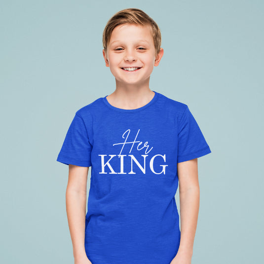 Kids "Her King" Graphic T-Shirt – Youth Royal Crown Typography Tee – Soft Cotton Matching Family Shirt for Boys